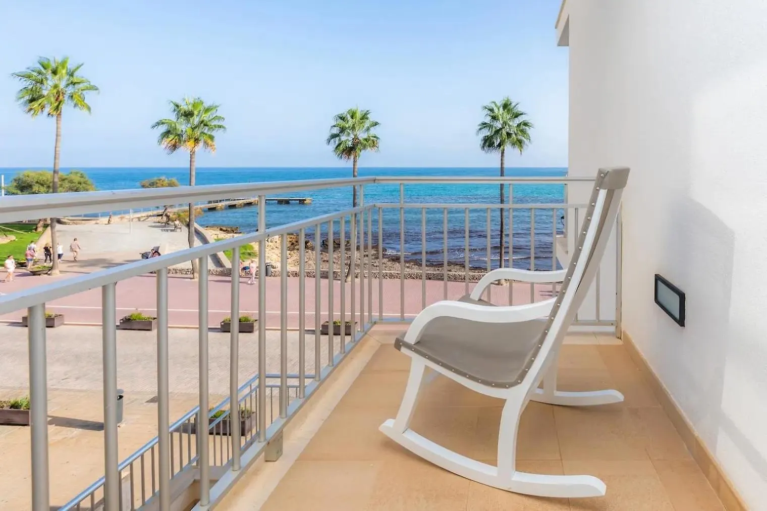 Apartamentos Alborada Cala Millor  Spain