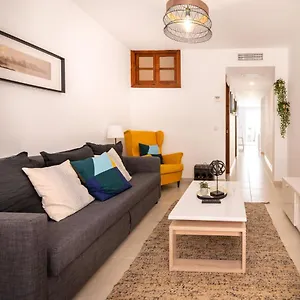 Lovely Cozy 2-bedroom Residential With Patio , Benalmadena Spain